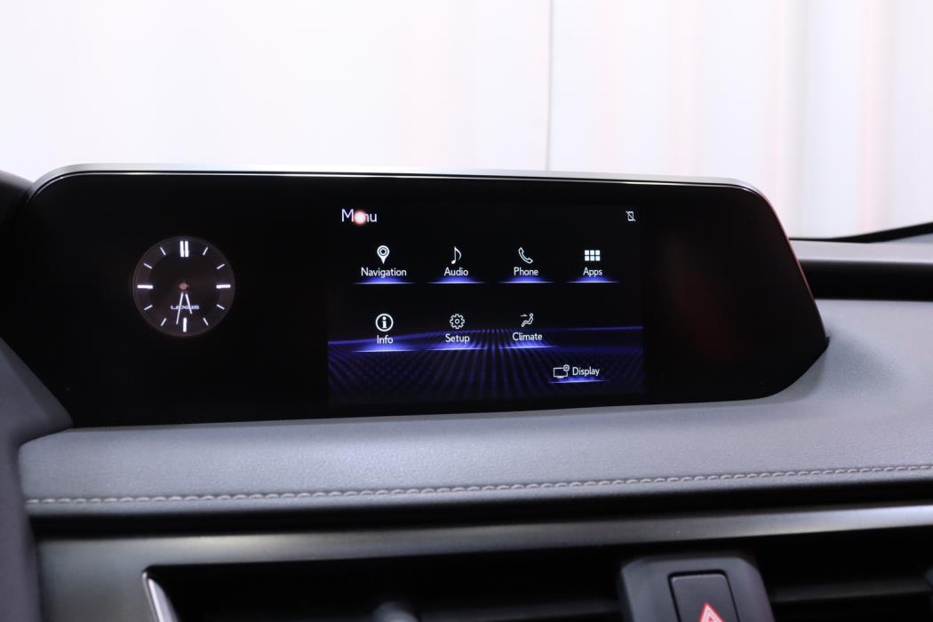 LEXUS UX 2022