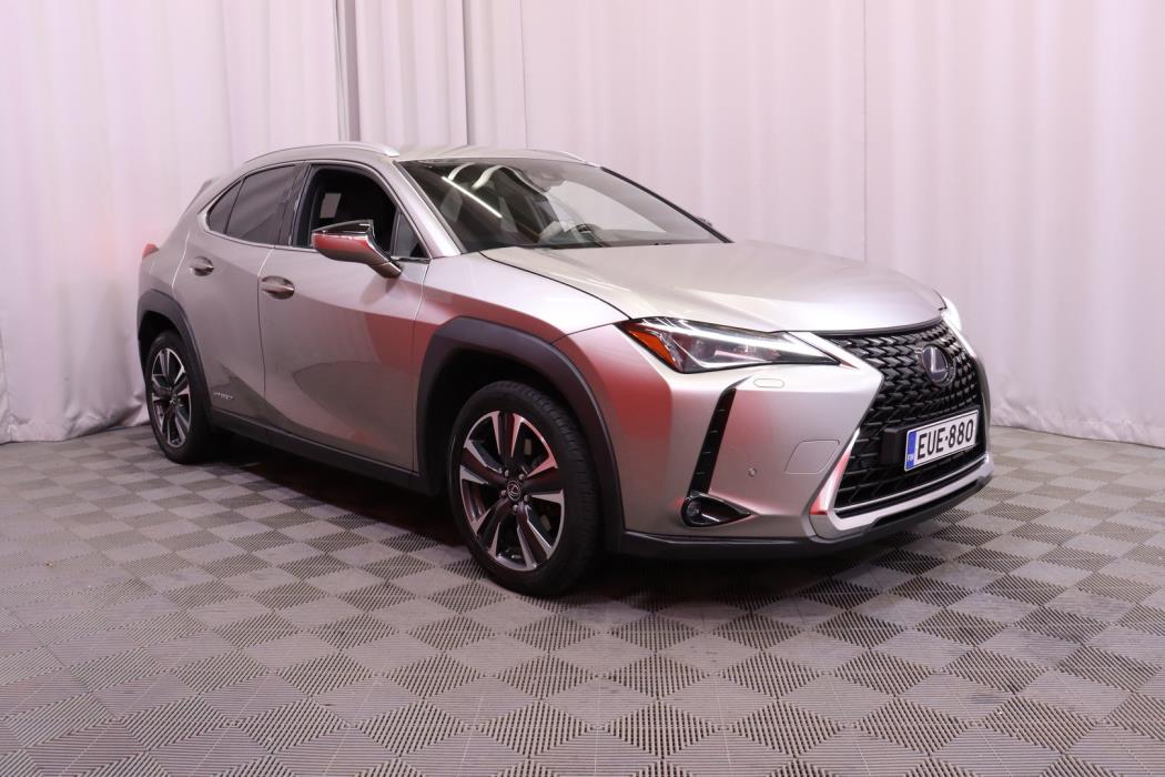 LEXUS UX 2022
