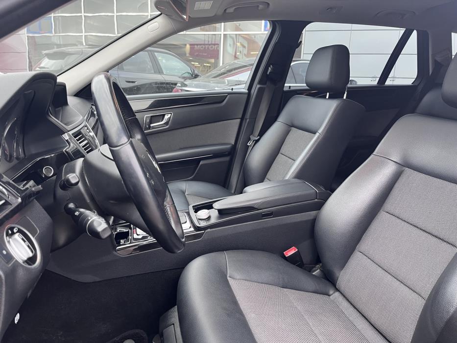 MERCEDES-BENZ E 2011