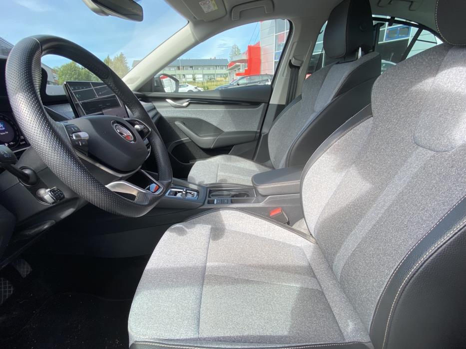 SKODA Octavia 2025