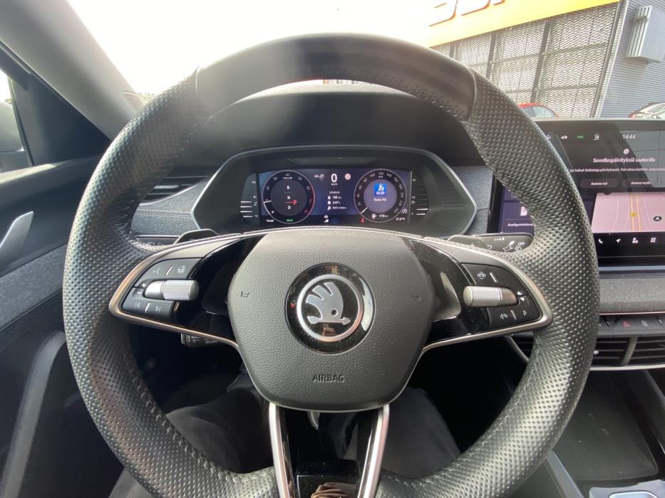 SKODA Octavia 2025