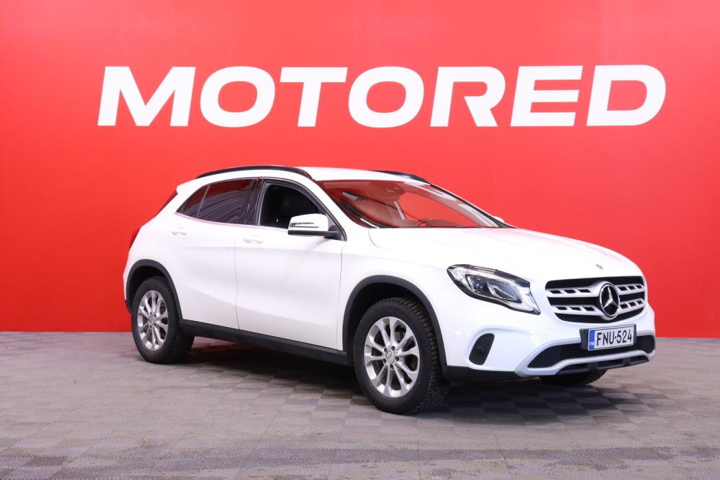 MERCEDES-BENZ GLA 2019