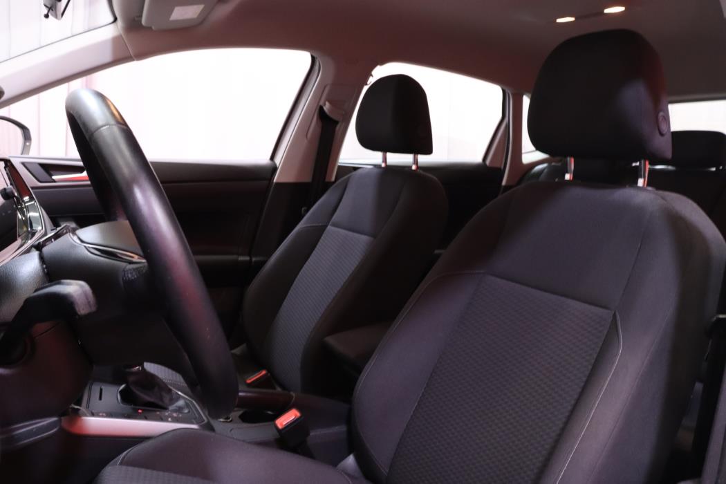 VOLKSWAGEN Polo 2019