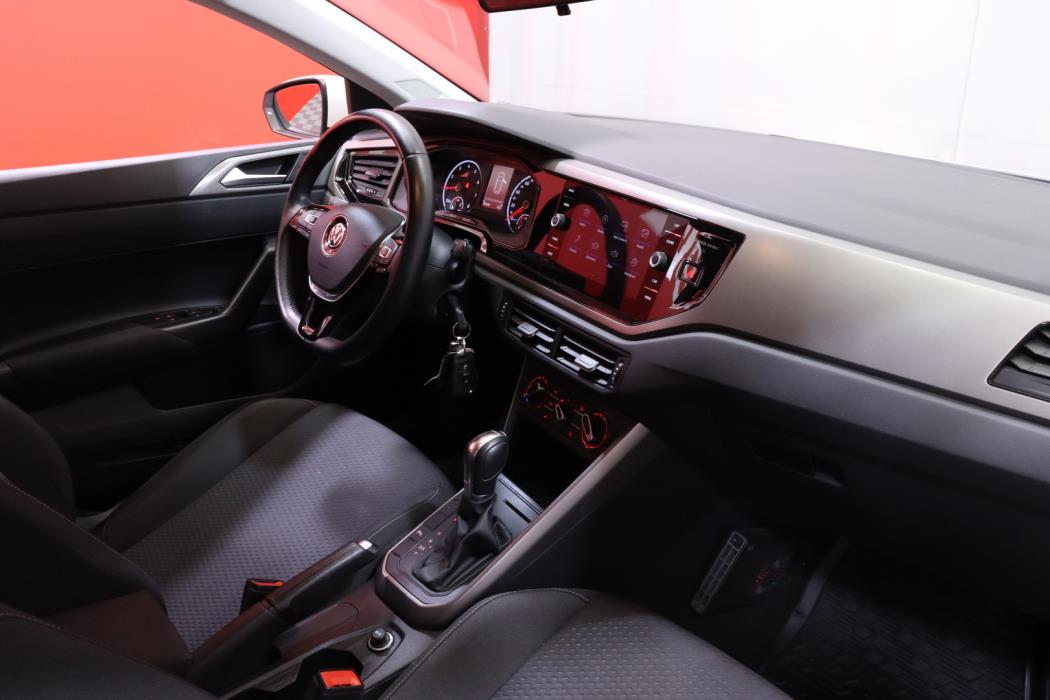 VOLKSWAGEN Polo 2019