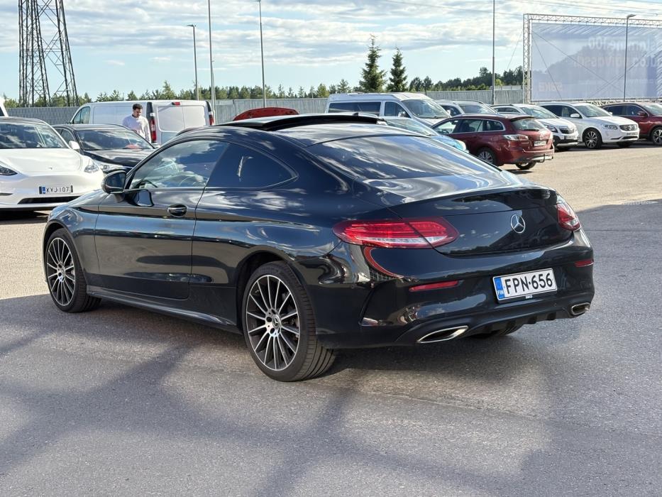 MERCEDES-BENZ C 2016