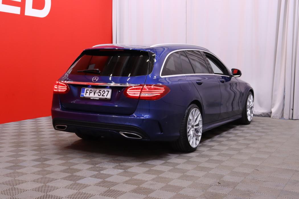 MERCEDES-BENZ C 2016