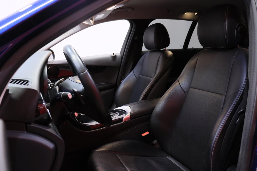 MERCEDES-BENZ C 2016