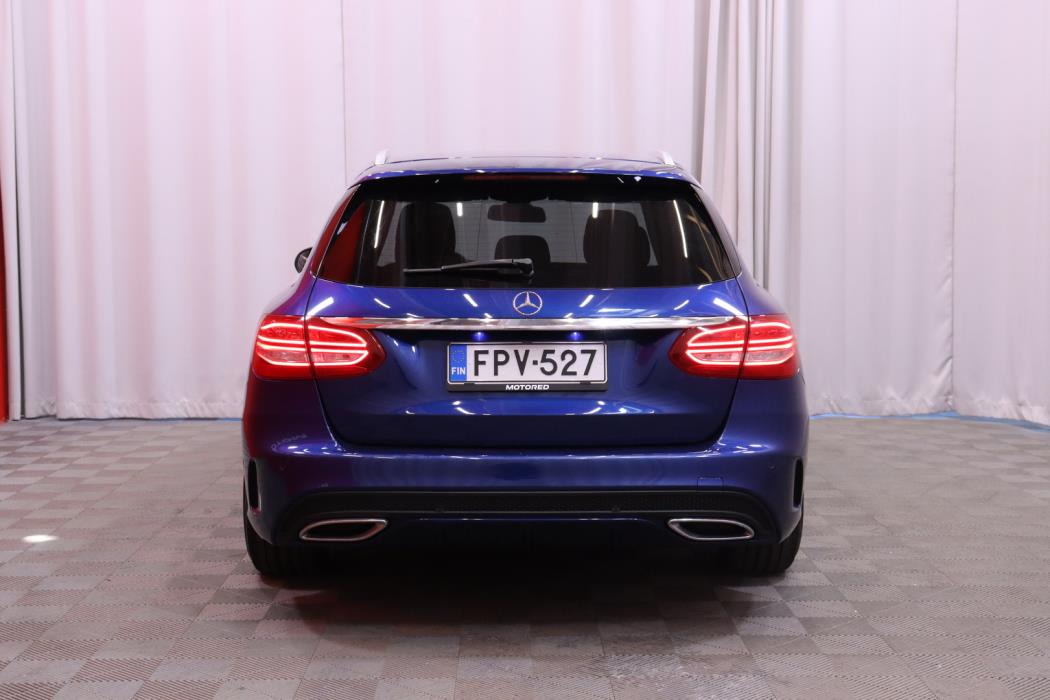 MERCEDES-BENZ C 2016