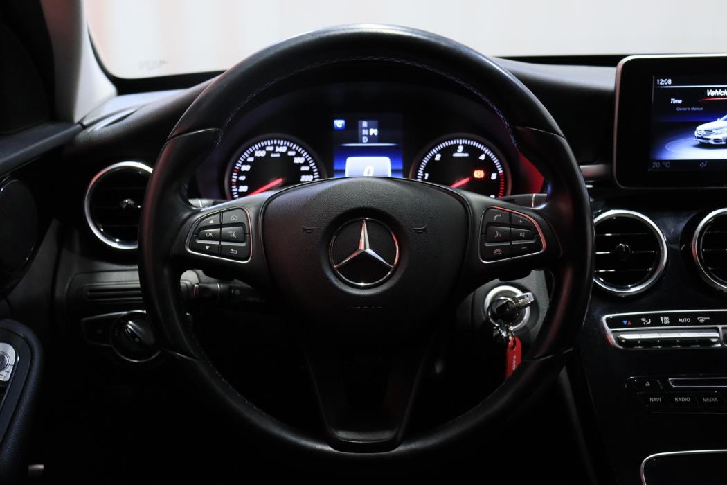 MERCEDES-BENZ C 2016