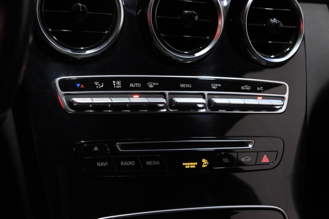 MERCEDES-BENZ C 2016