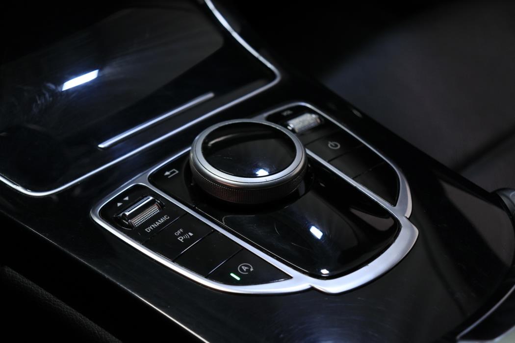MERCEDES-BENZ C 2016