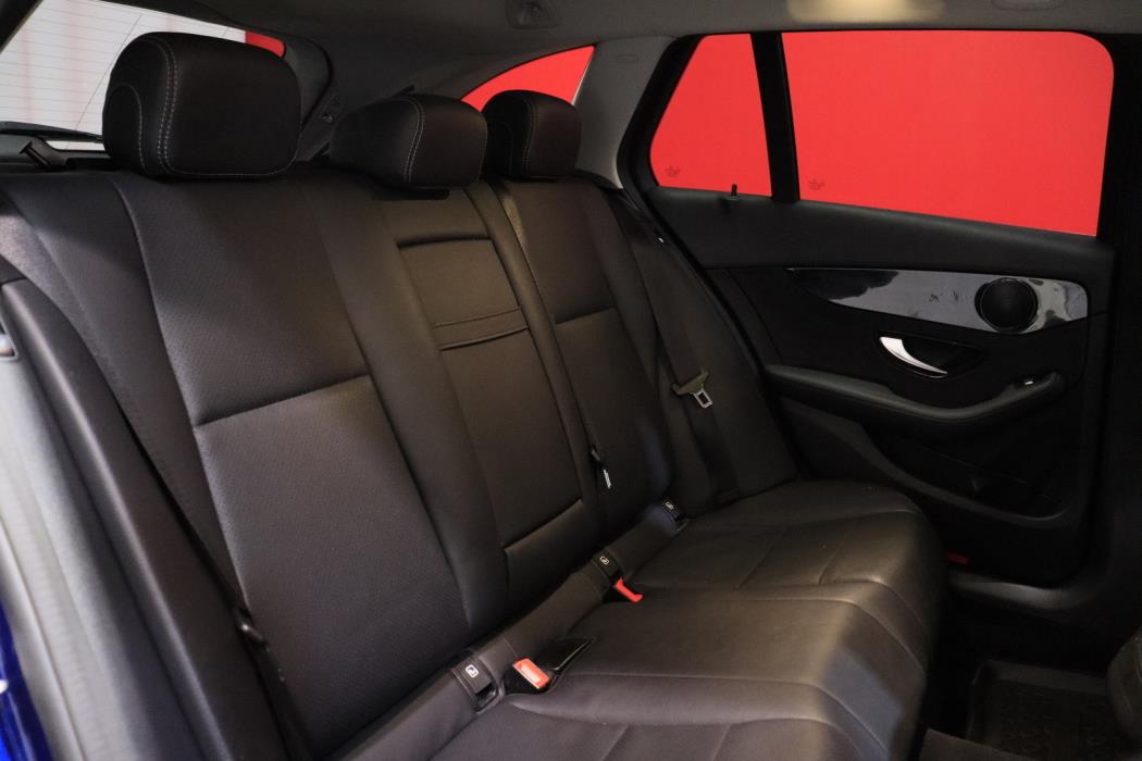 MERCEDES-BENZ C 2016