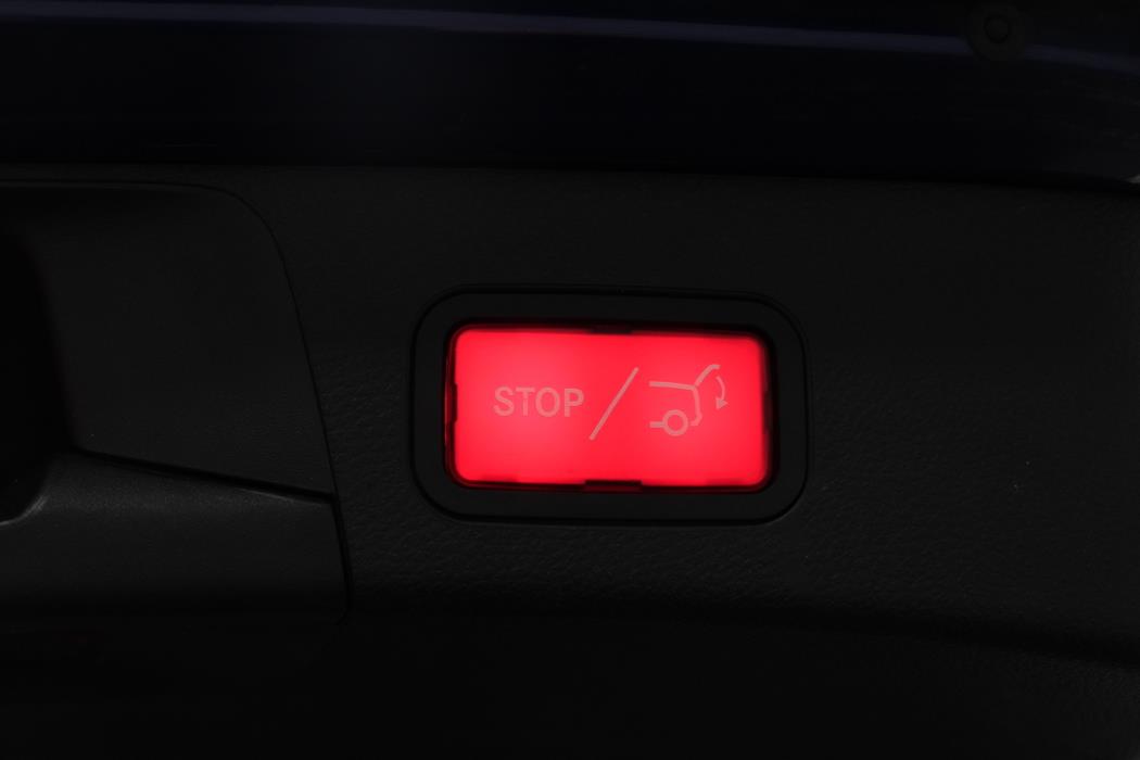 MERCEDES-BENZ C 2016