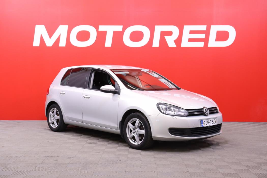 VOLKSWAGEN Golf 2011