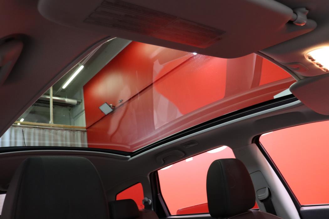 NISSAN Qashqai+2 2012