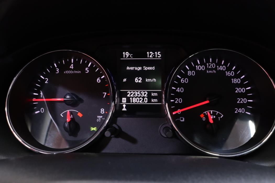 NISSAN Qashqai+2 2012