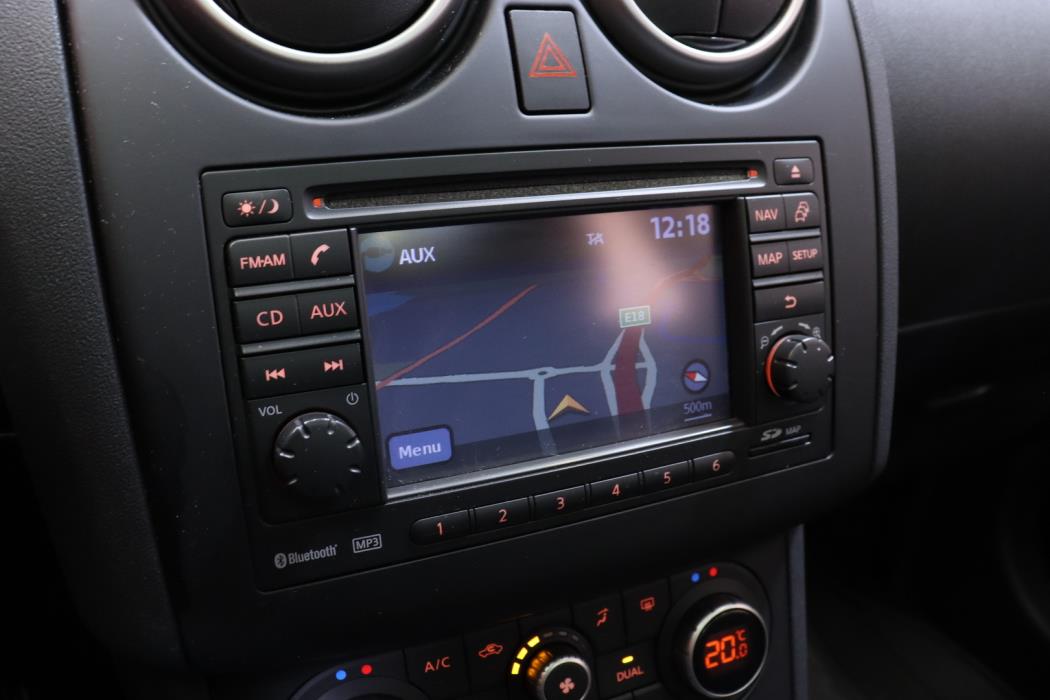 NISSAN Qashqai+2 2012