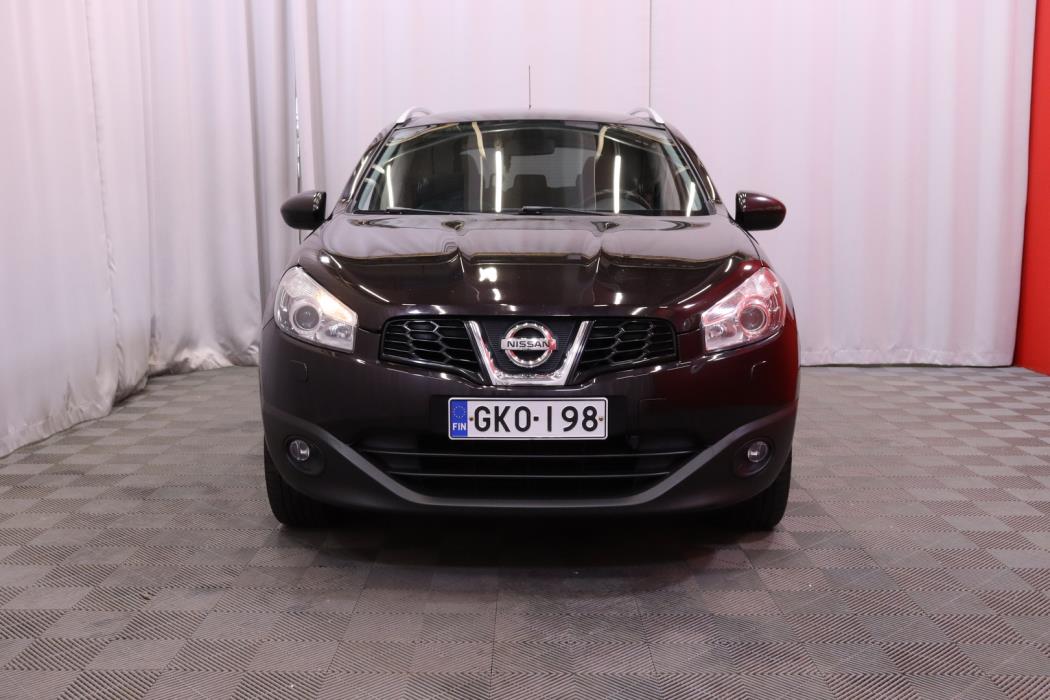 NISSAN Qashqai+2 2012