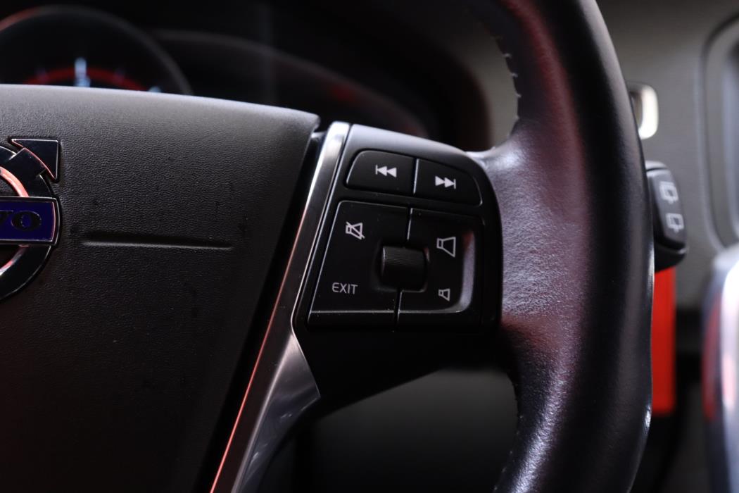 VOLVO V60 Cross Country 2016