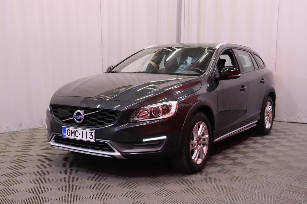 VOLVO V60 Cross Country 2016