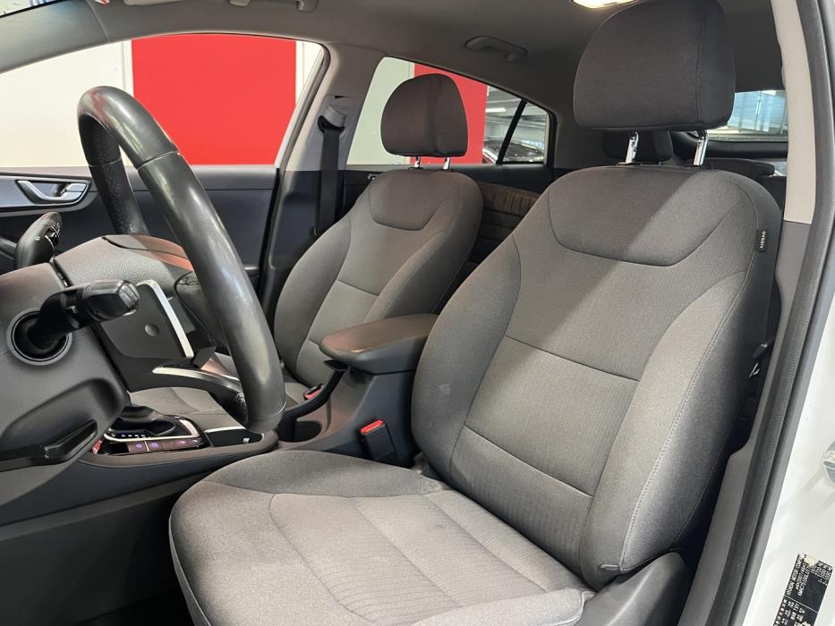 HYUNDAI IONIQ plug-in 2021