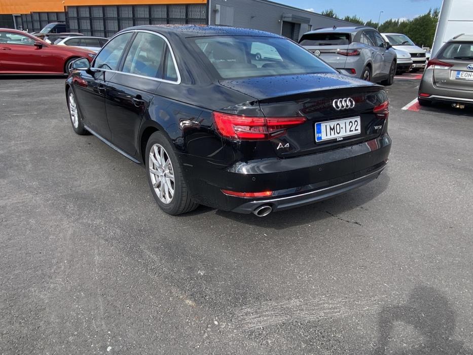 AUDI A4 2016
