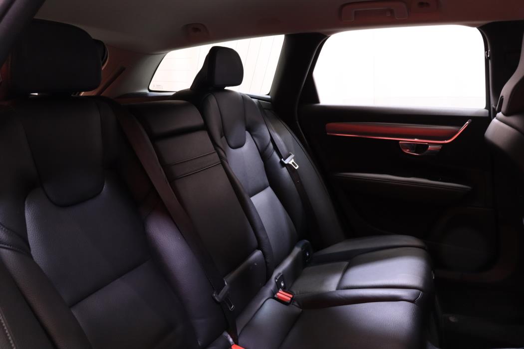 VOLVO V90 2018