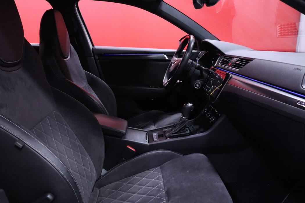 SKODA Superb 2023