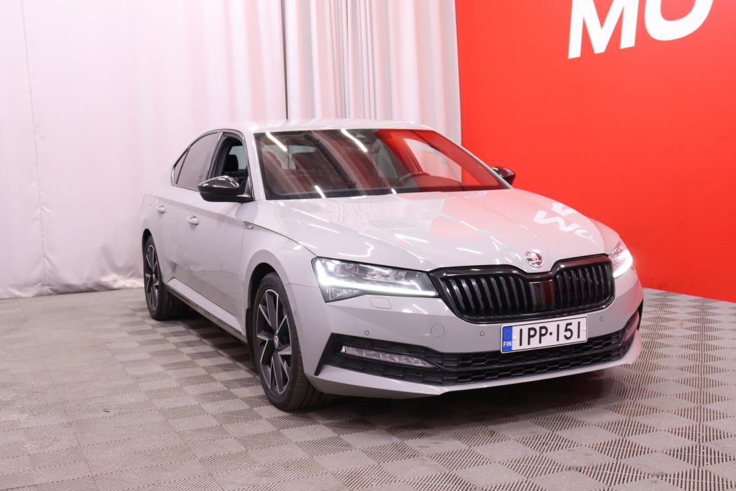SKODA Superb 2023