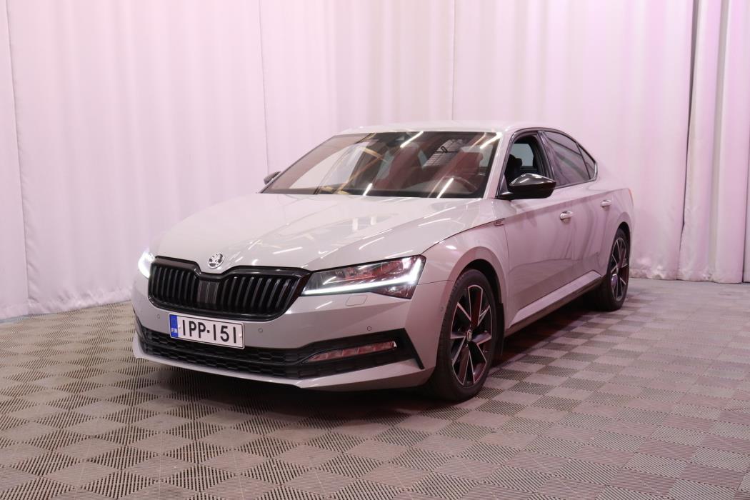 SKODA Superb 2023