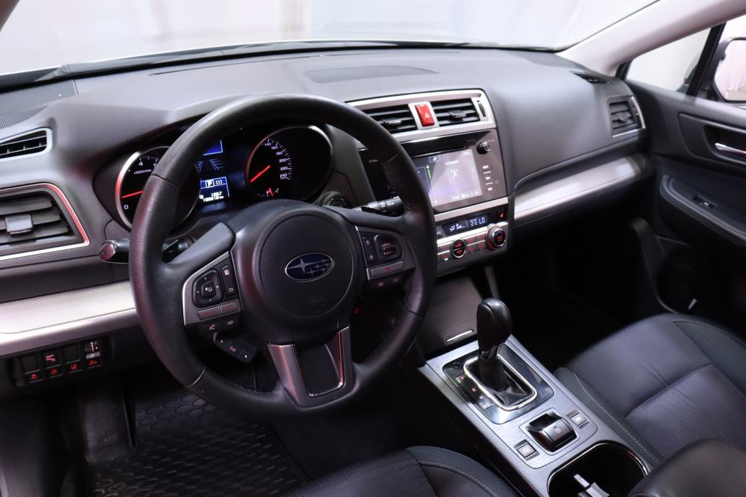 SUBARU Outback 2018