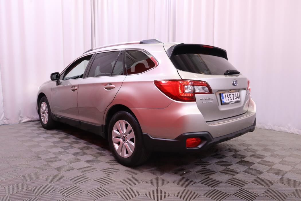 SUBARU Outback 2018