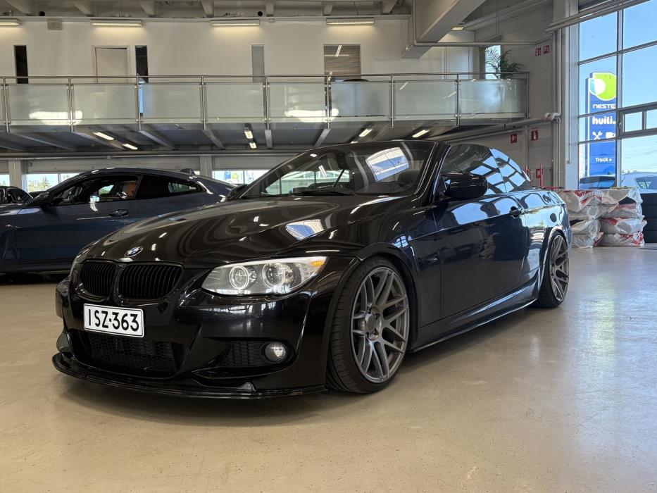 BMW 325 2012