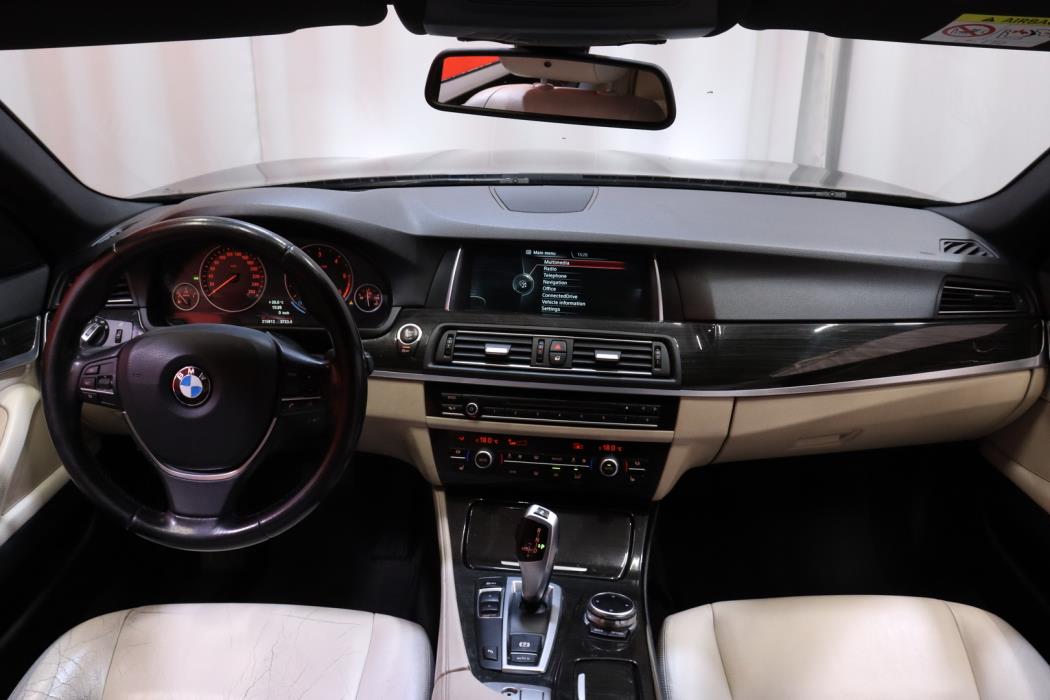 BMW 525 2014