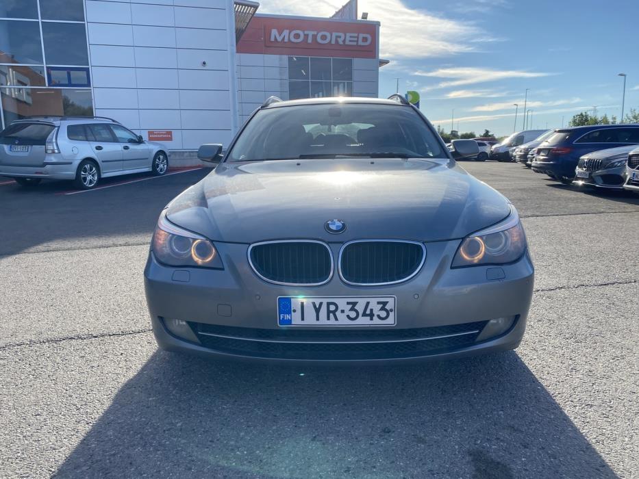 BMW 520 2008