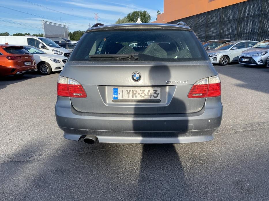 BMW 520 2008