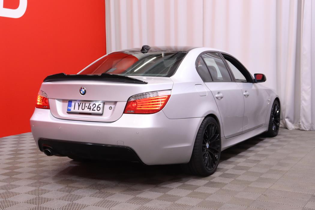 BMW 520 2008