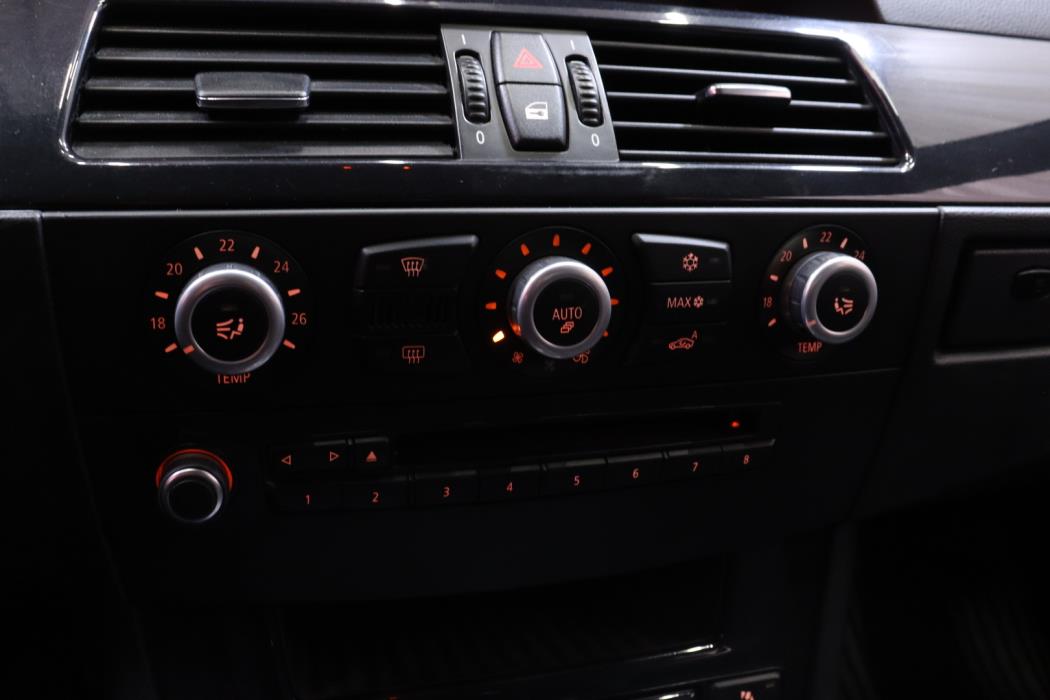 BMW 520 2008