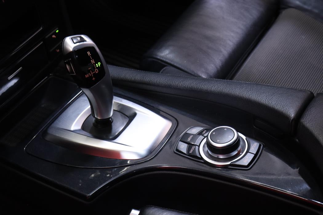 BMW 520 2008
