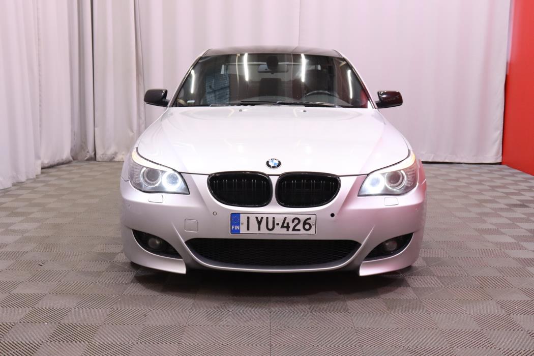 BMW 520 2008