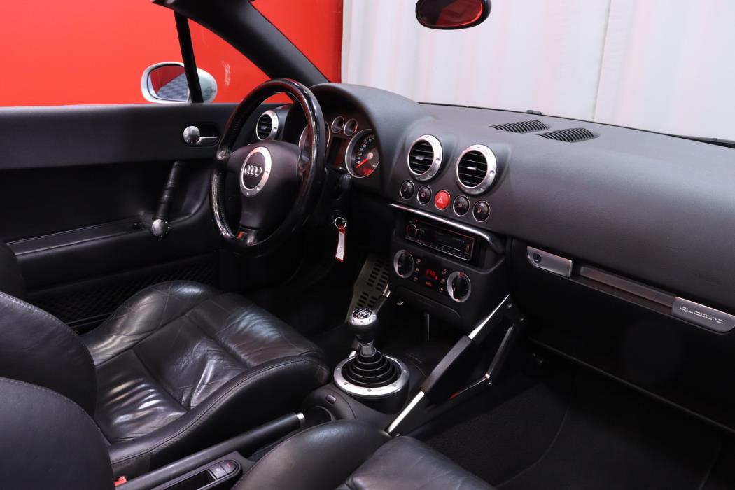 AUDI TT 2000