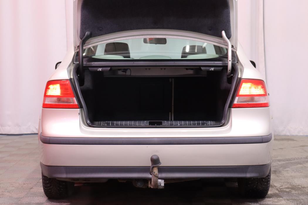 SAAB 9-3 2006