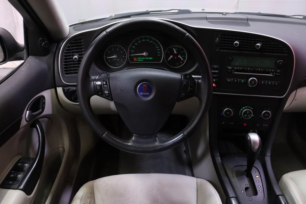 SAAB 9-3 2006