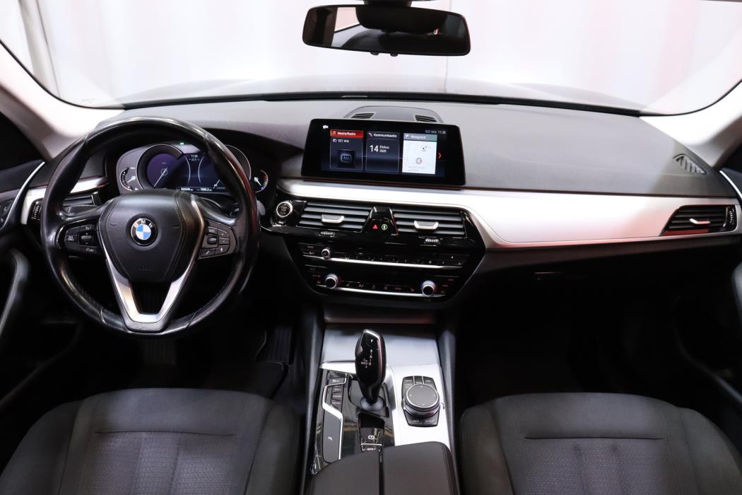 BMW 520 2019