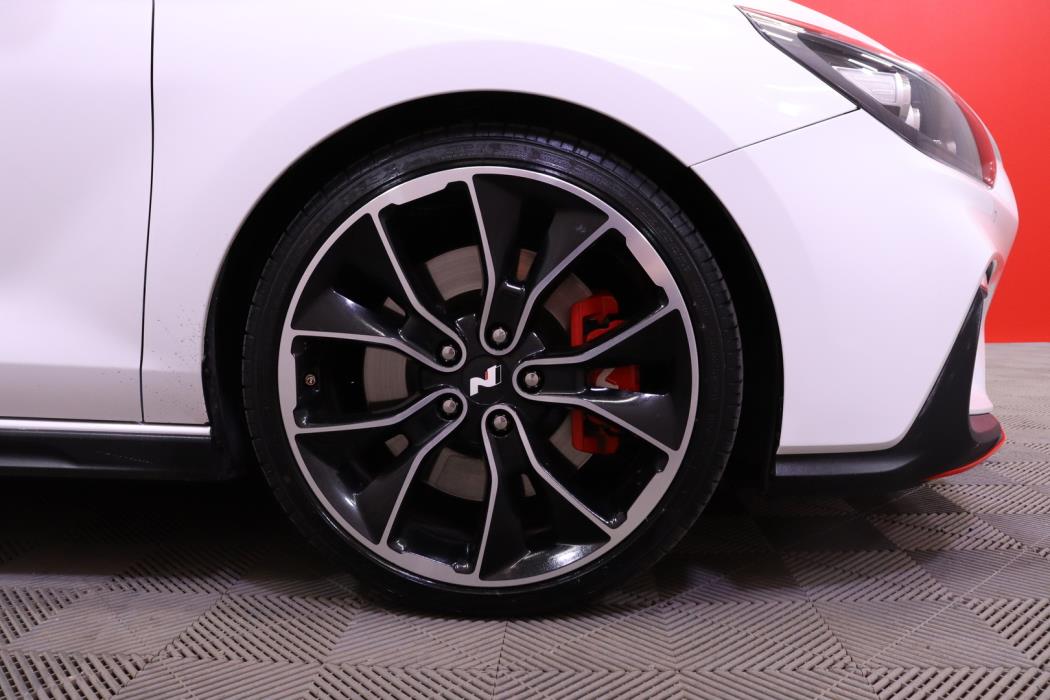 HYUNDAI i30 2019