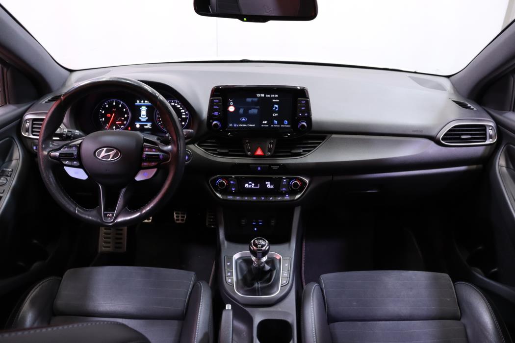 HYUNDAI i30 2019