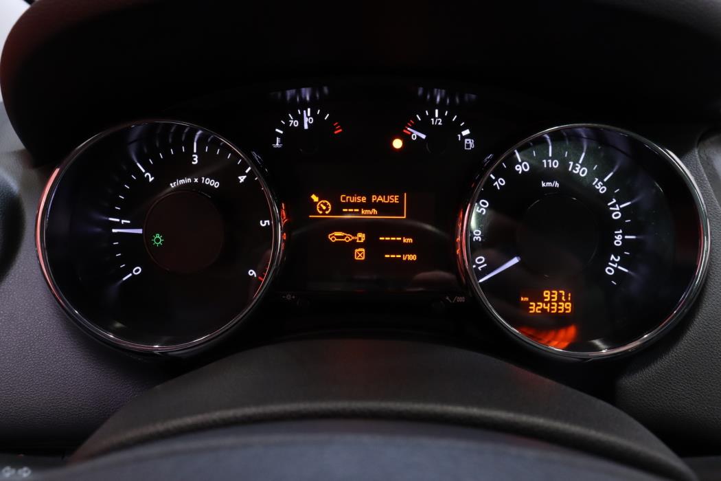 PEUGEOT 5008 2014
