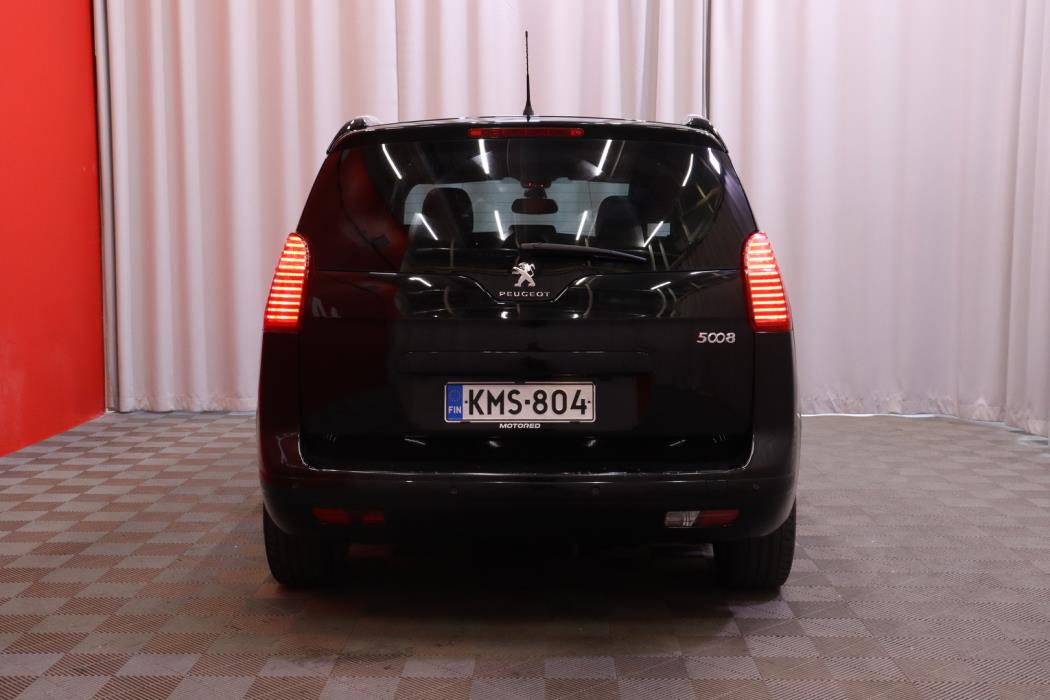 PEUGEOT 5008 2014