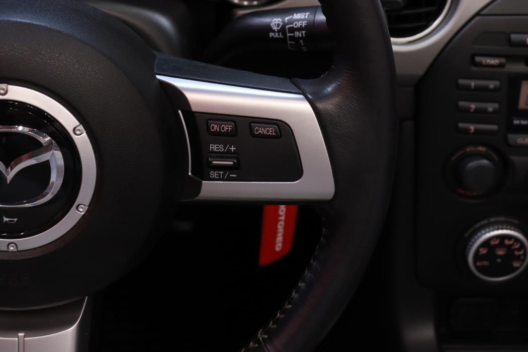 MAZDA MX-5 2011