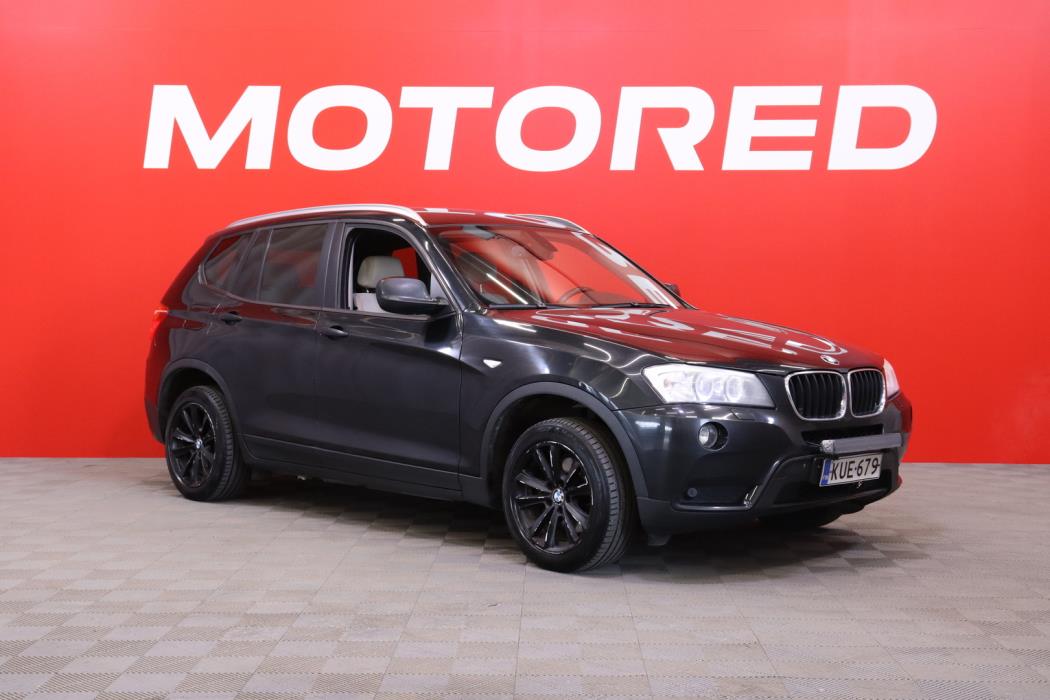 BMW X3 2011